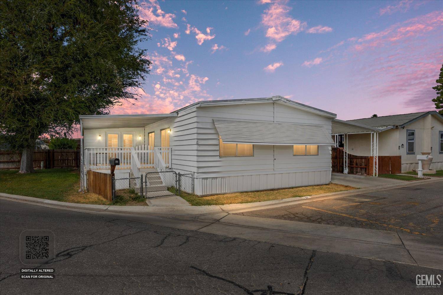 4401 Hughes Lane