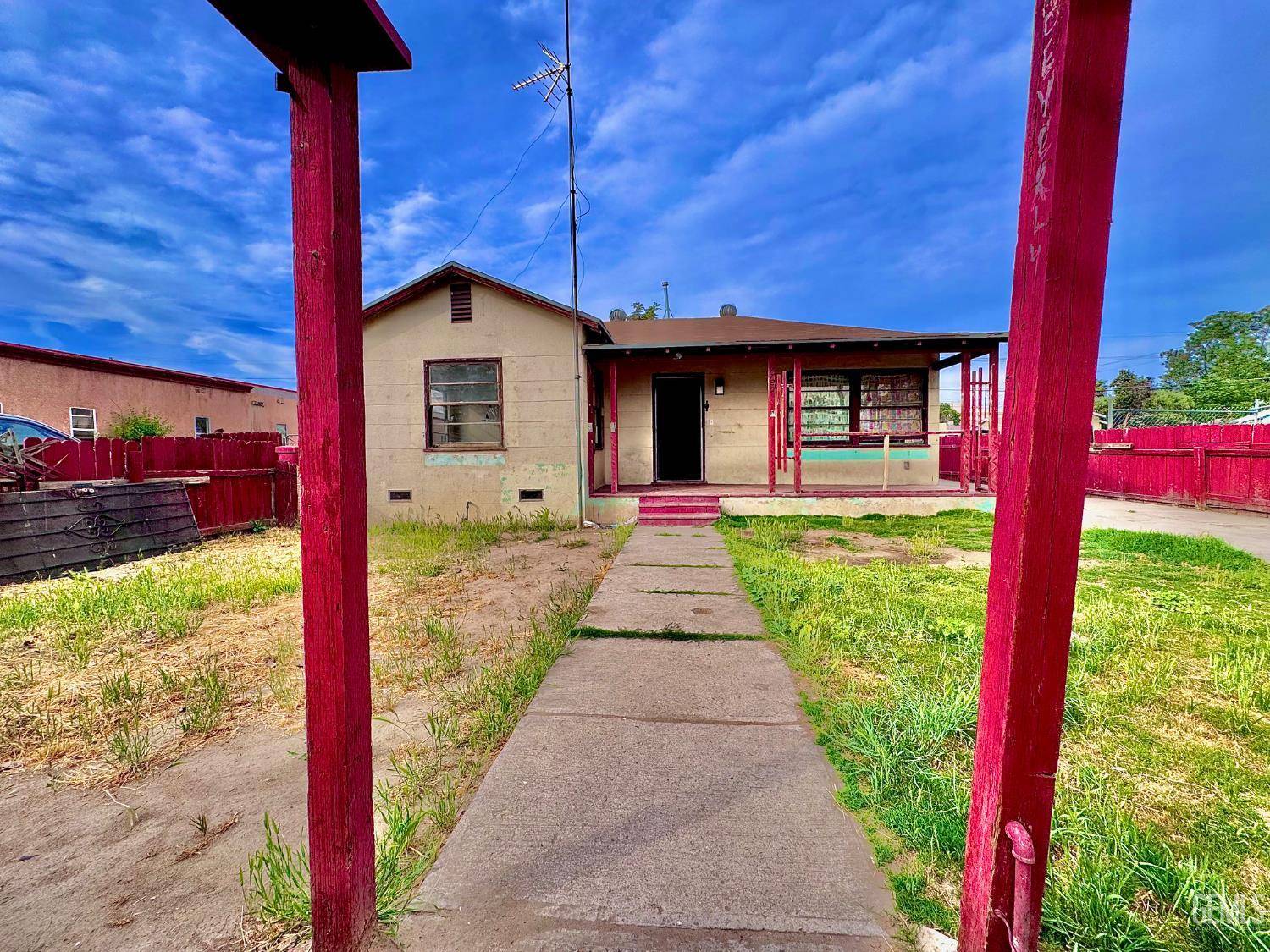 1720 Pacific Street — photo 3