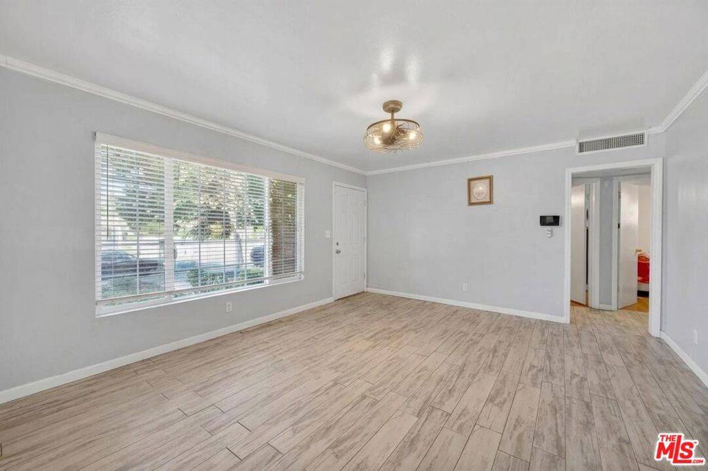 807 Shalimar — photo 6