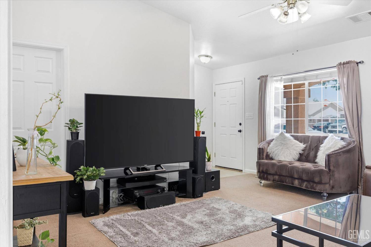 128 W Pilot Avenue — photo 5