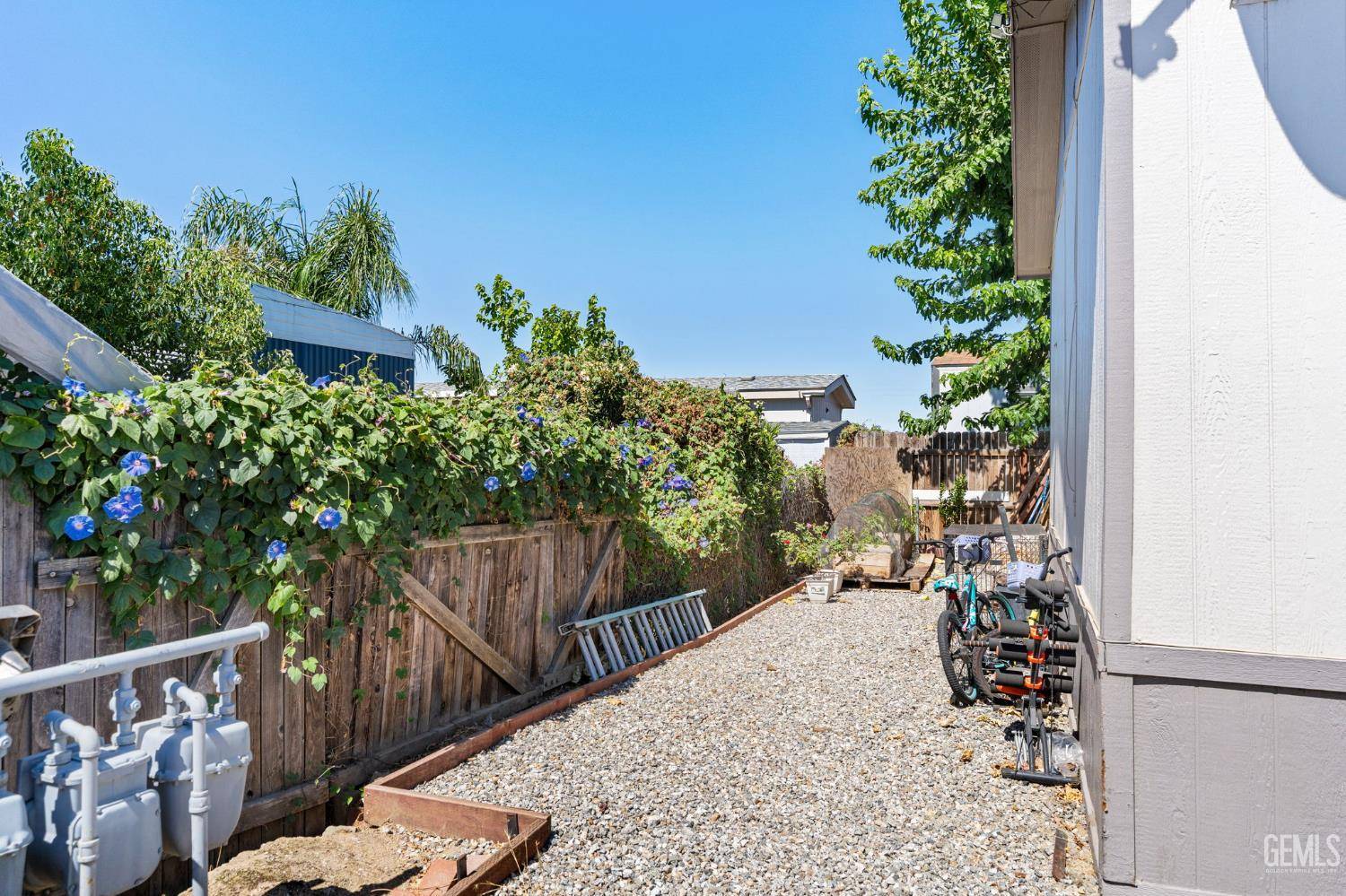 6601 Eucalyptus Drive — photo 4