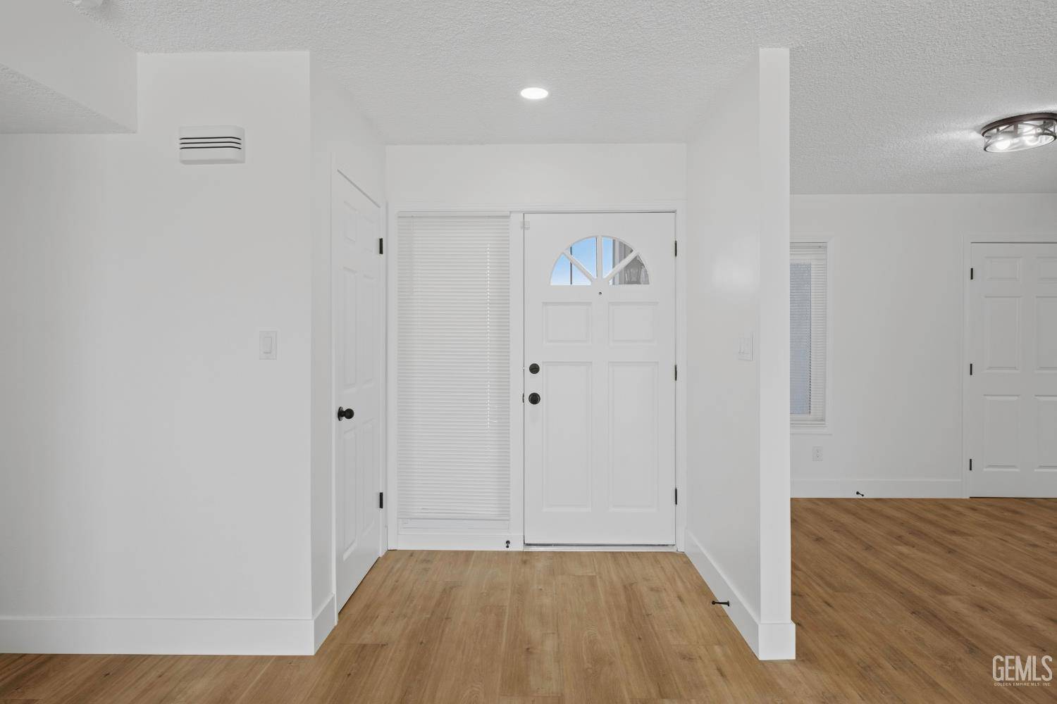 6200 Summerfield Drive — photo 4