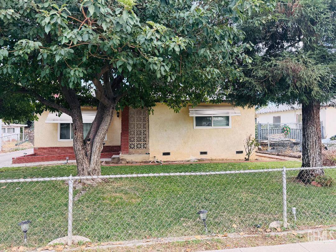 1337 Castaic Avenue — photo 2