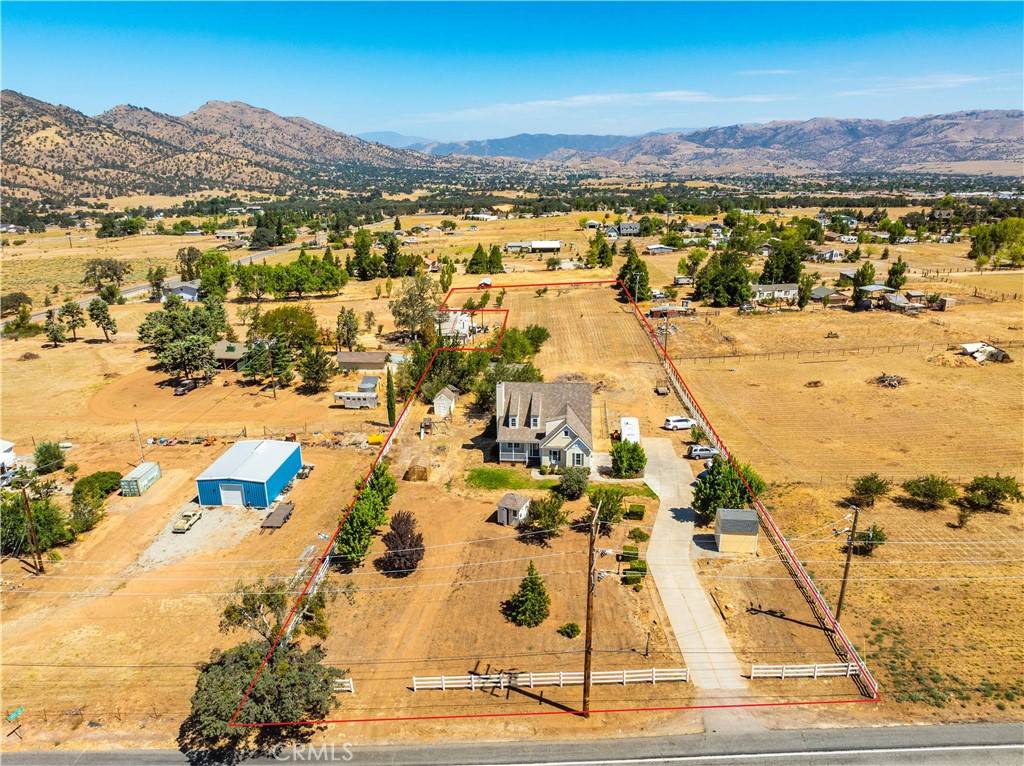 20879 Highline Rd, Tehachapi — photo 2