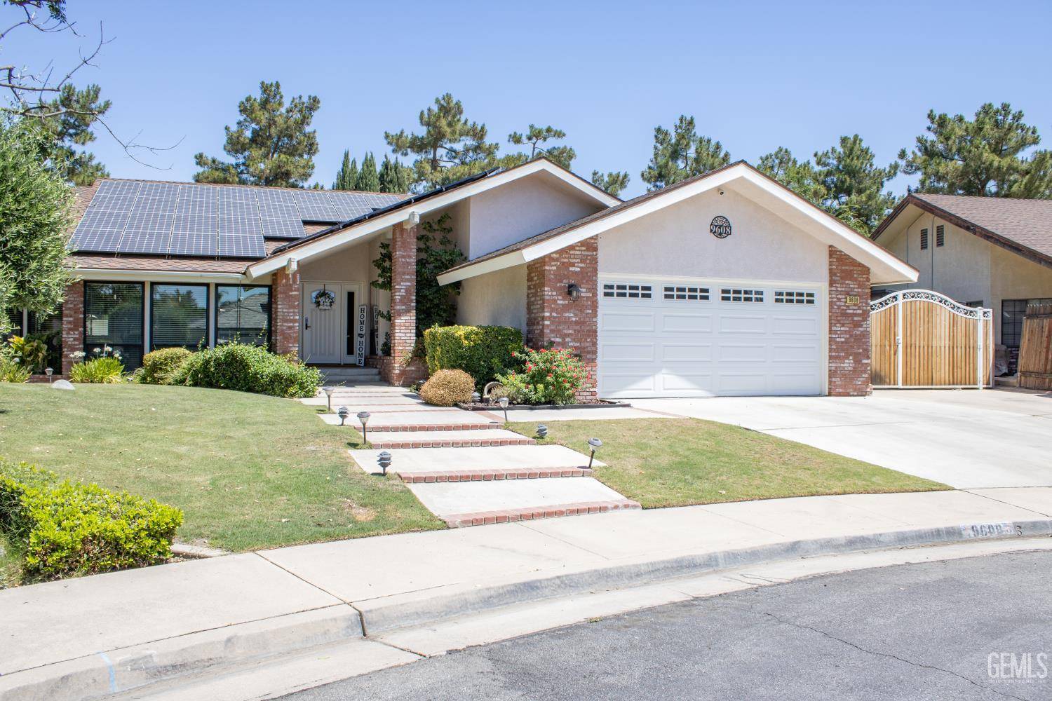 9608 Split Oak Court — photo 2