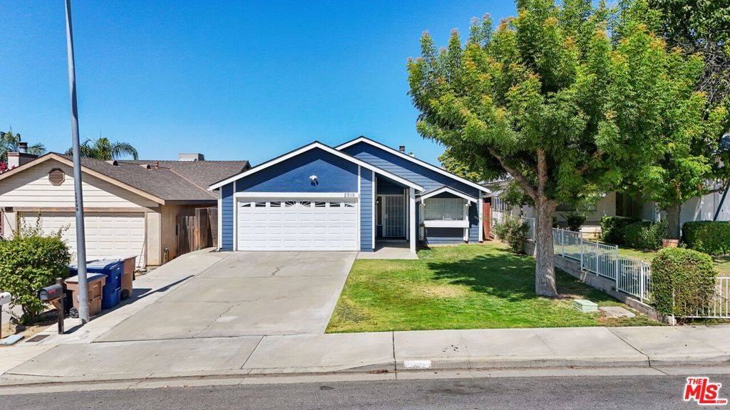 2918 La Costa